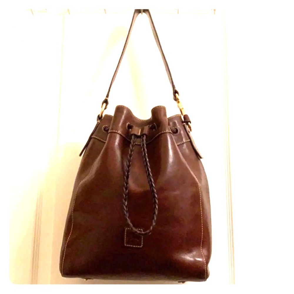 Dooney and Bourke large Hattie